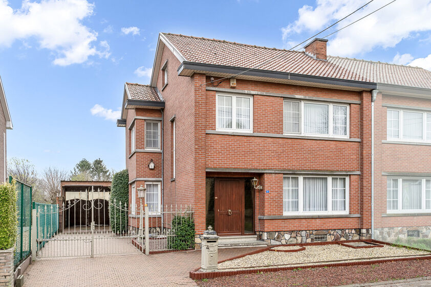 Maison unifamiliale à vendre à Riemst